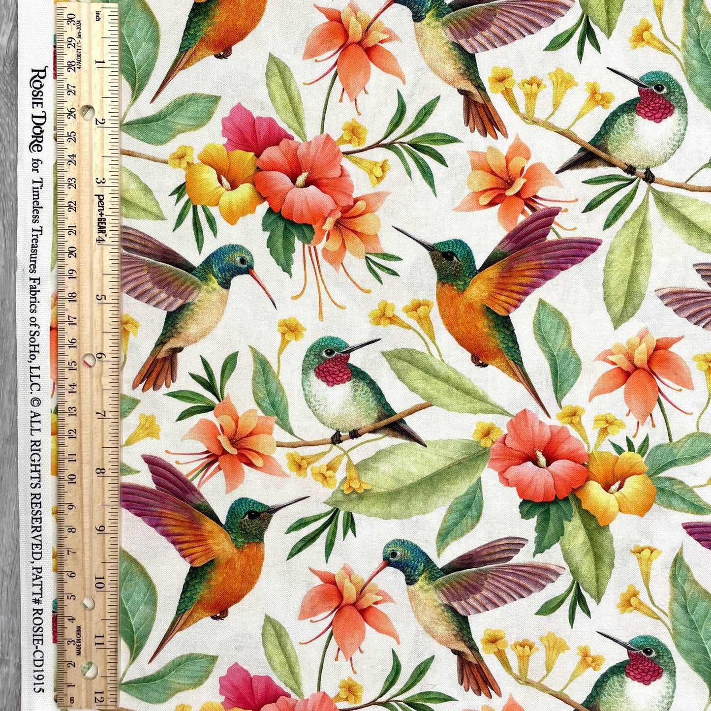 Humming bird & Tropical Florals fabric - Hummingbirds collection