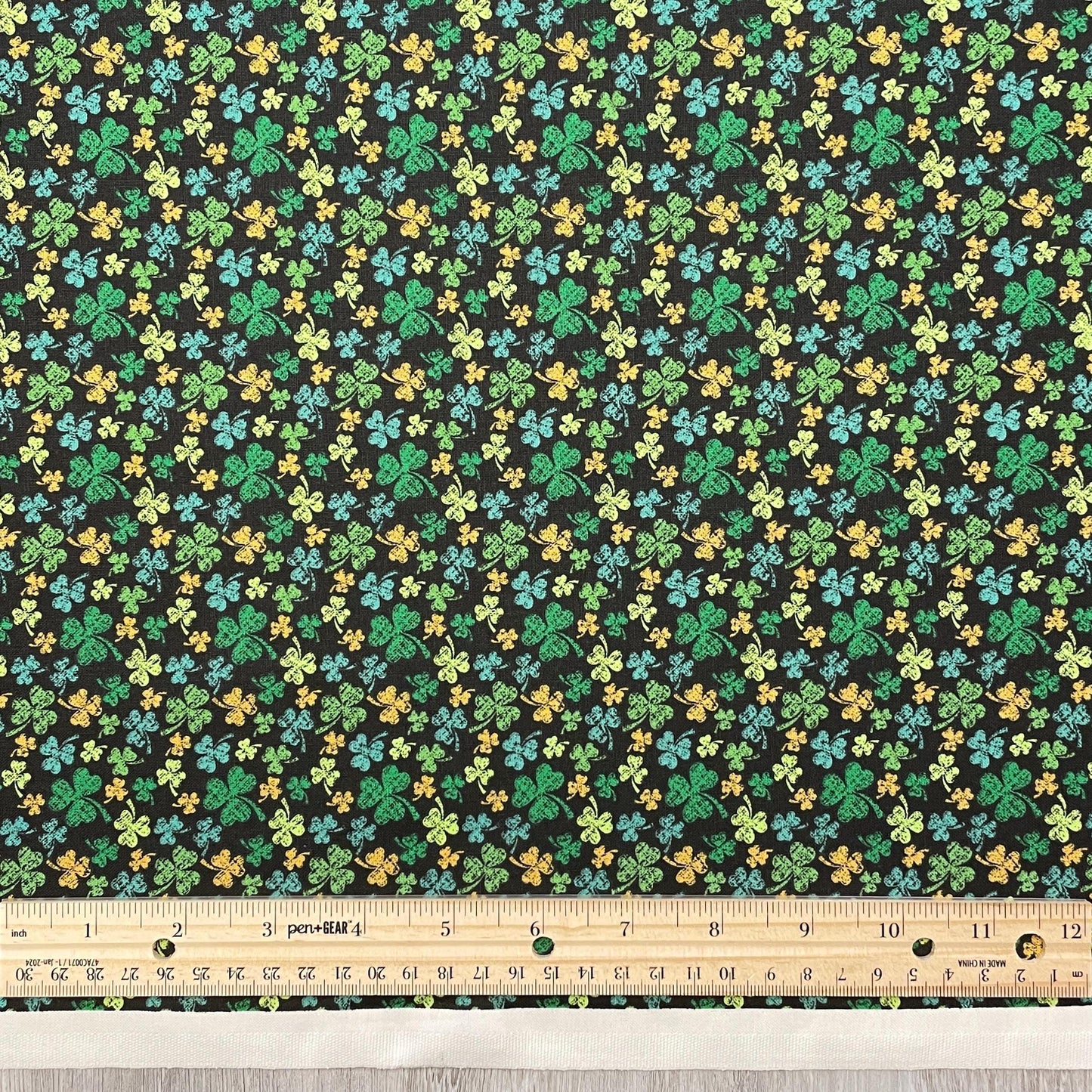 Shamrock fabric - Crosshatch Shamrocks - Small Scale