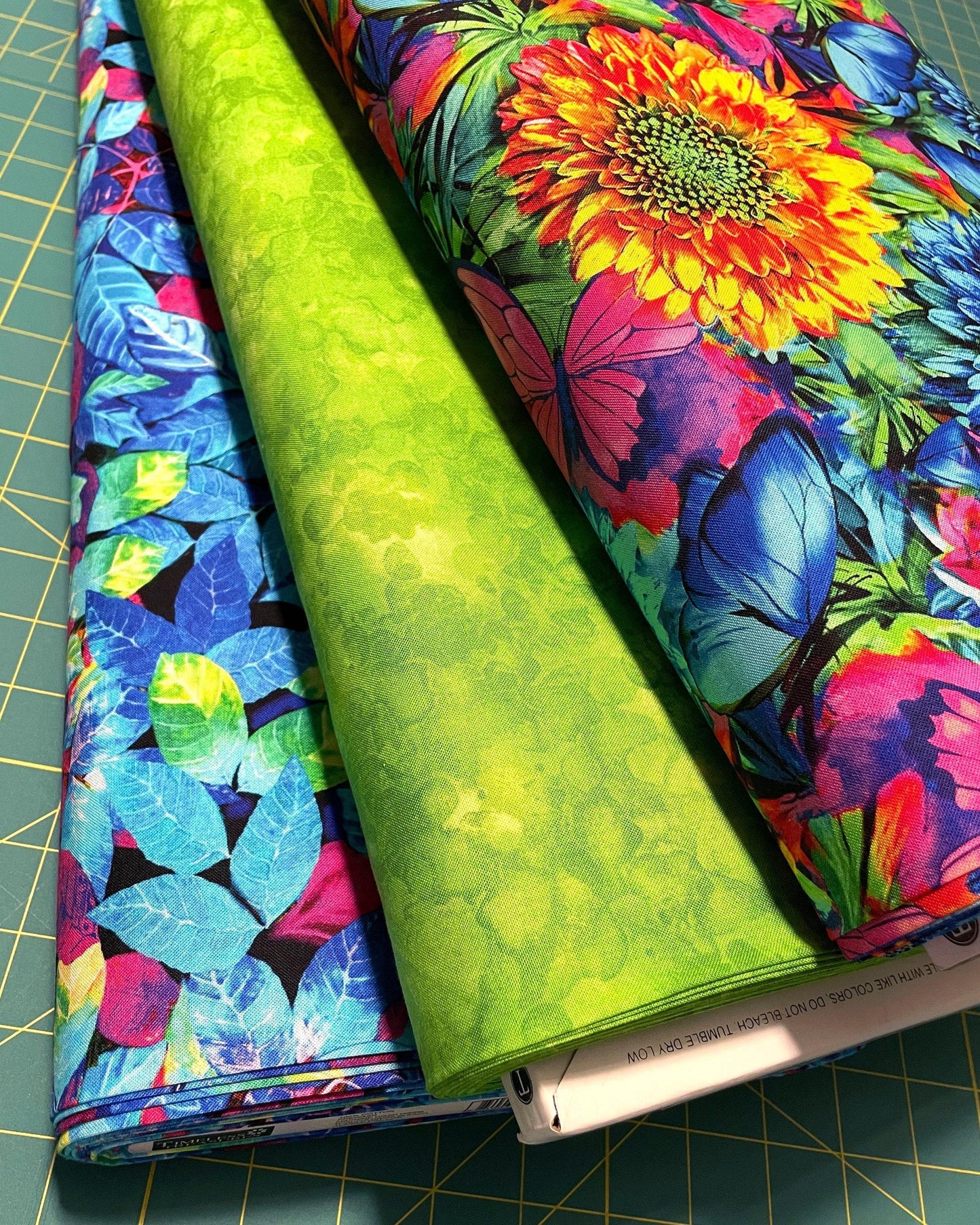 Electric Colors Fall Leaves Fabric - Nature's Glow by Timeless Treasures -100% Cotton- Multicolor leaf vibrant nature theme - Ships NEXT DAY