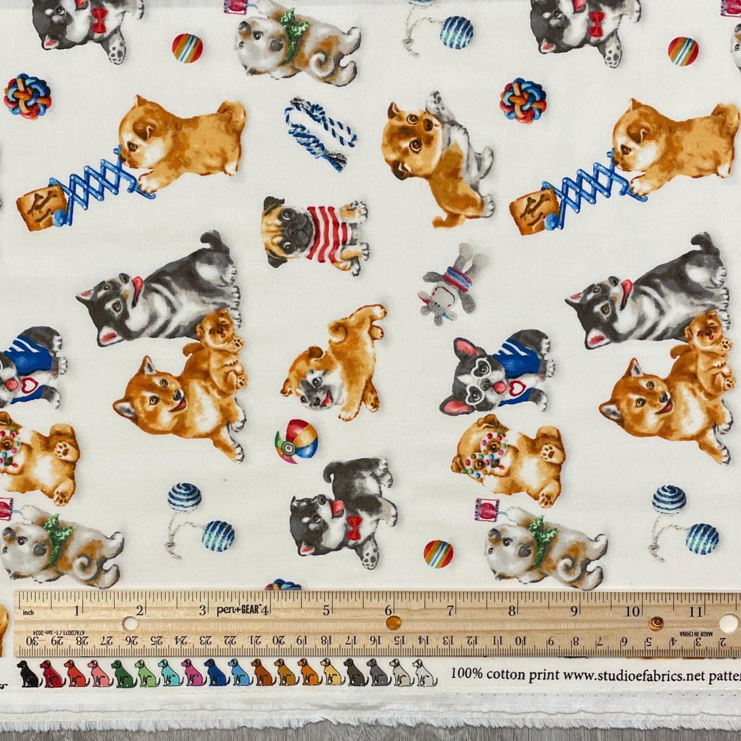 Dog fabric - Dog's Playing with Toys