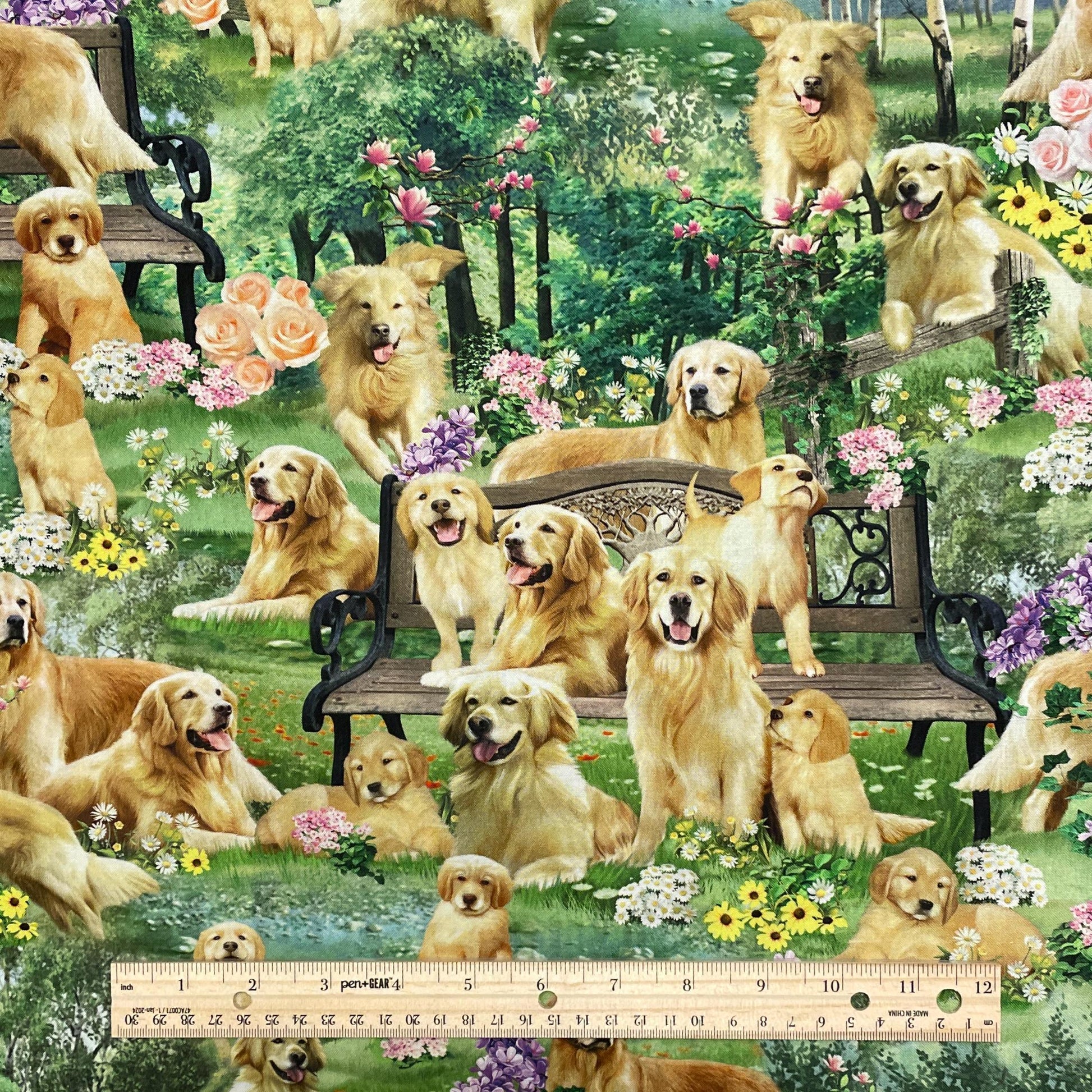 Golden Retriever Park - Timeless Treasures - 100% Cotton Fabric