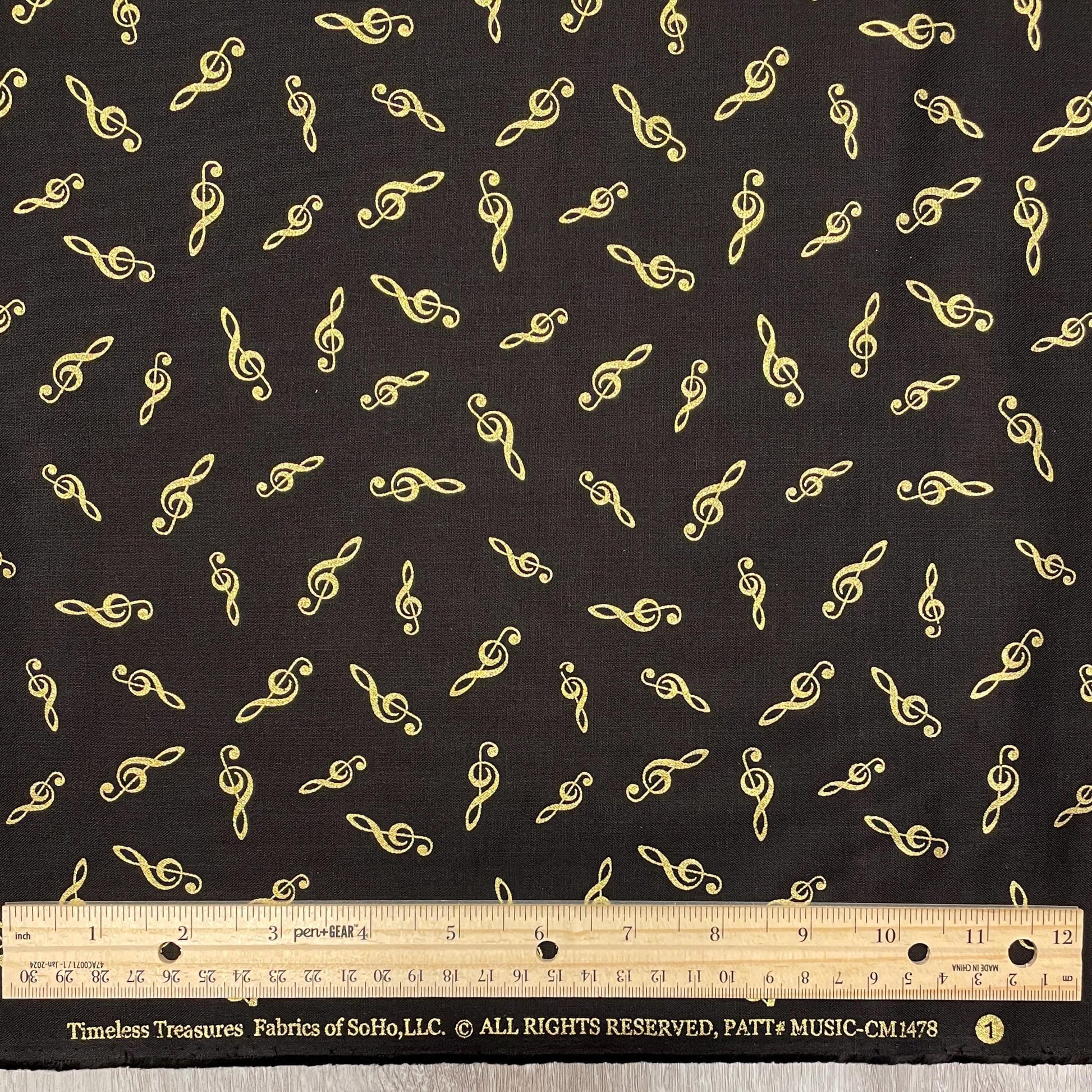 Music fabric with METALLIC accents - Tossed Metallic G-Clefts