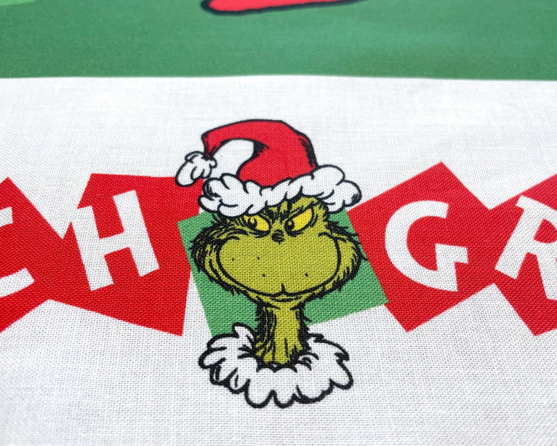 Grinch Fabric Panel - 23.5" x 43" - Robert Kaufman - How the Grinch Stole Christmas - 100% cotton fabric