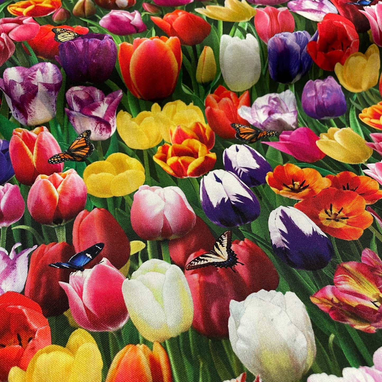 Tulip Fabric - Elizabeth's Studio - 100% cotton - Burst of Color 644-MULTI - Flower Fabric