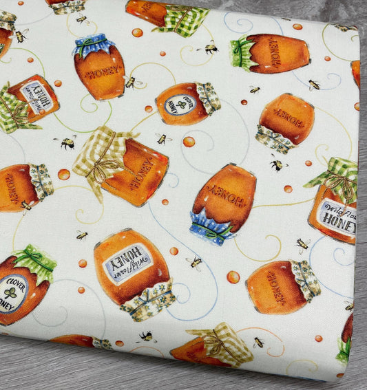 Honey Jar fabric - 100% Cotton - P&B Textiles