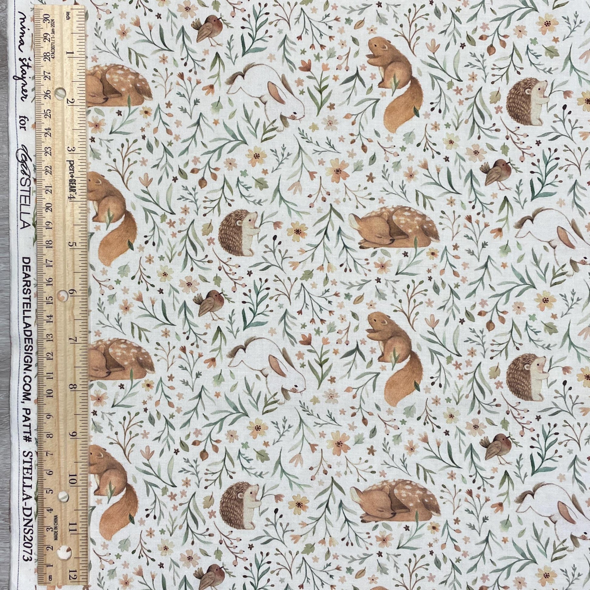 Forest Animal fabric - Dear Stella - Little Fawn & Friends - Animal Floral DNS2073 - 100% Cotton