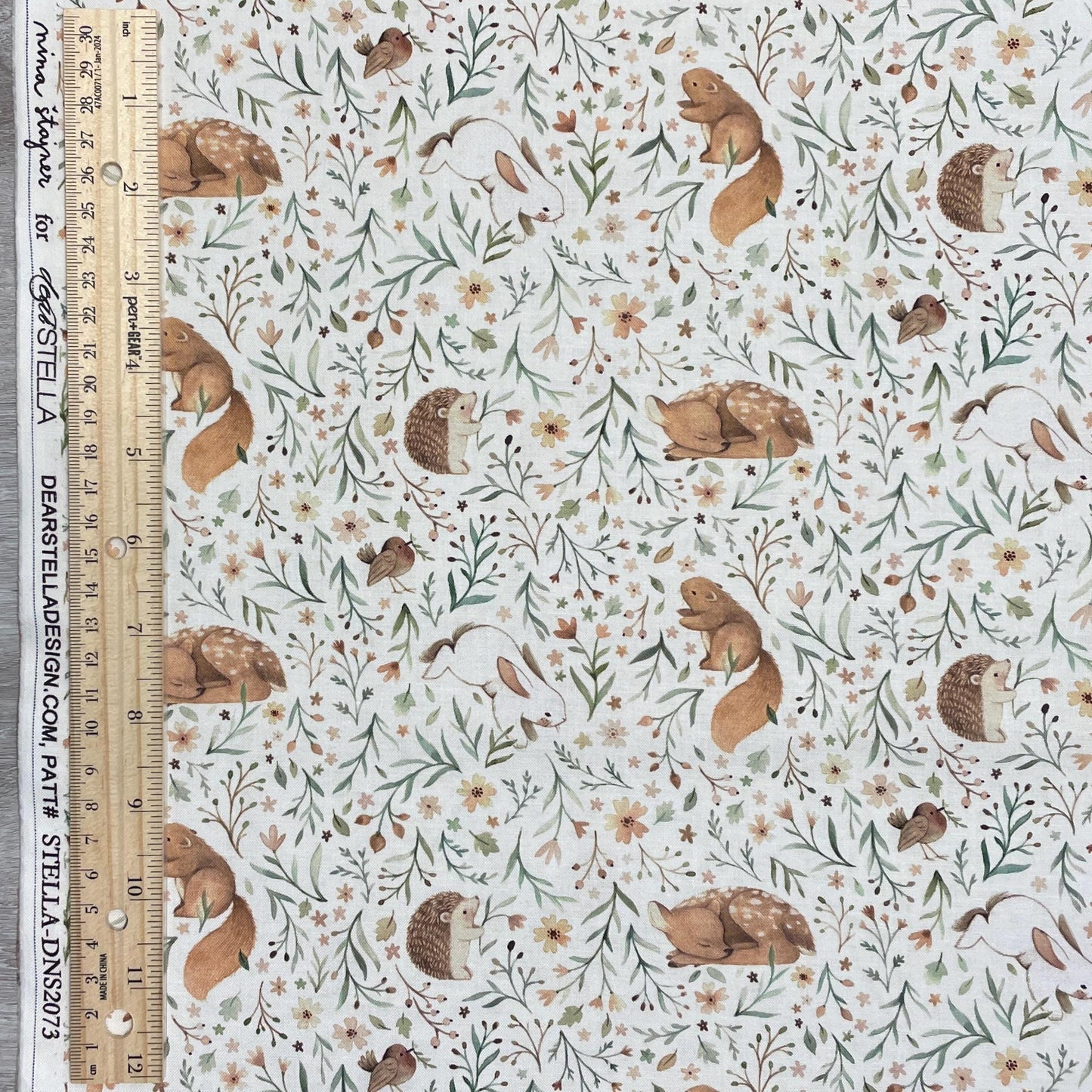 Forest Animal fabric - Dear Stella - Little Fawn & Friends - Animal Floral DNS2073 - 100% Cotton