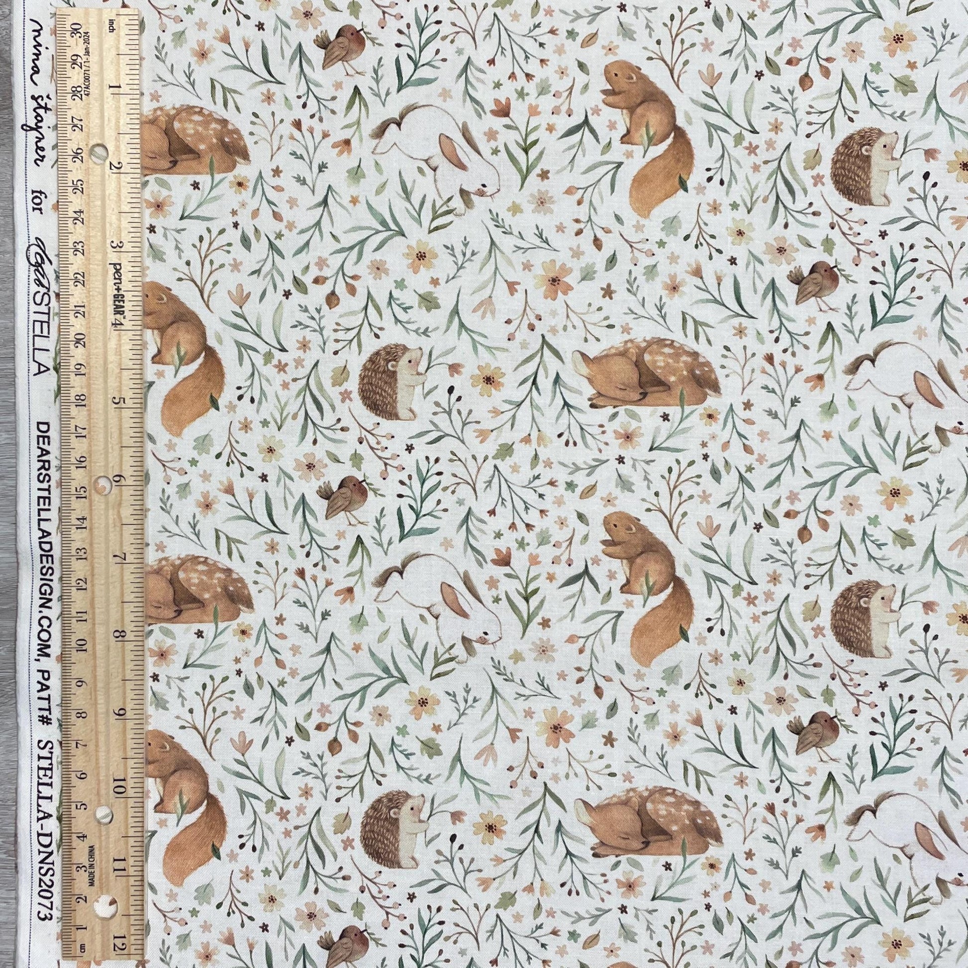Forest Animal fabric - Dear Stella - Little Fawn & Friends - Animal Floral DNS2073 - 100% Cotton