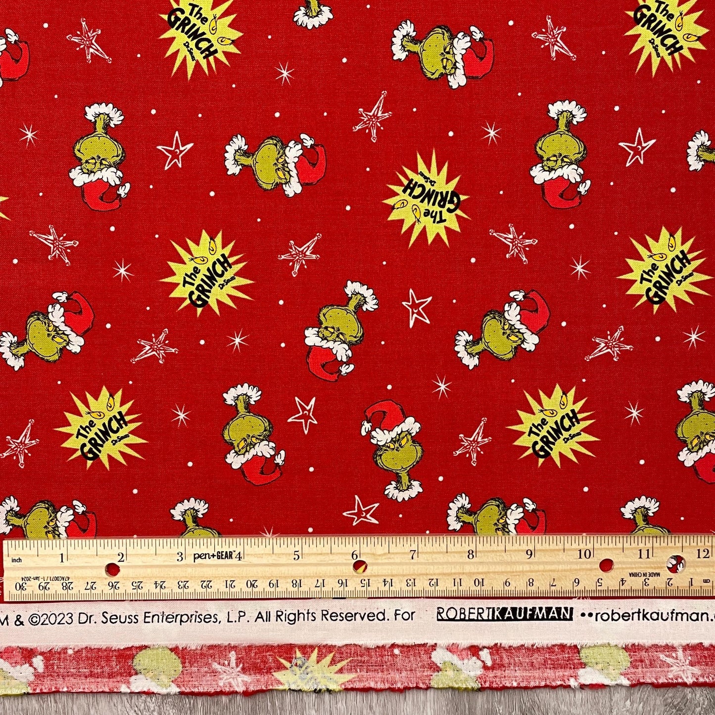 Grinch Fabric - Red Grinch Head Toss - How the Grinch Stole Christmas - 100% cotton