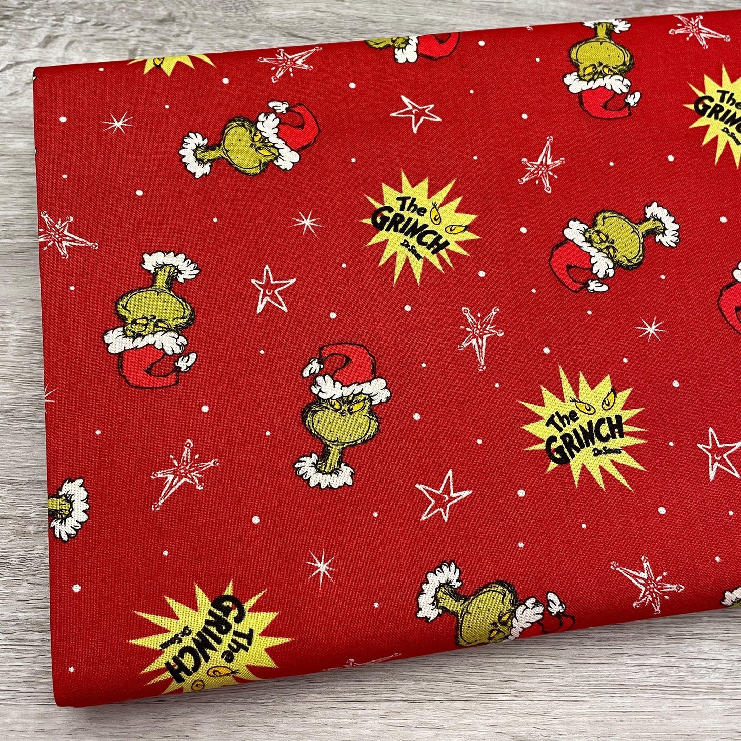 Grinch Fabric - Red Grinch Head Toss - How the Grinch Stole Christmas - 100% cotton