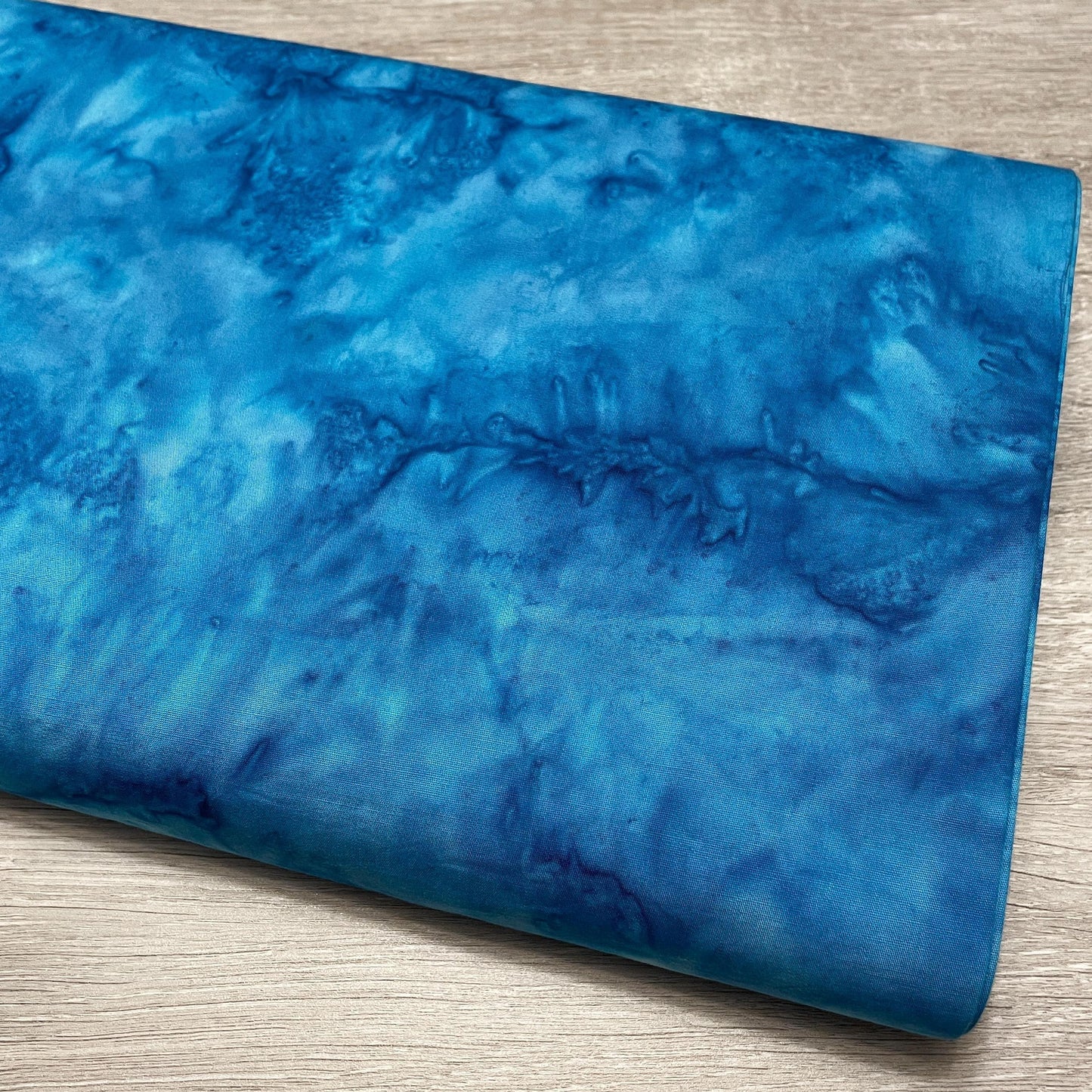 Hoffman Bali Batik Fabric - 1895-61 Turquoise - 100% Cotton - Watercolors