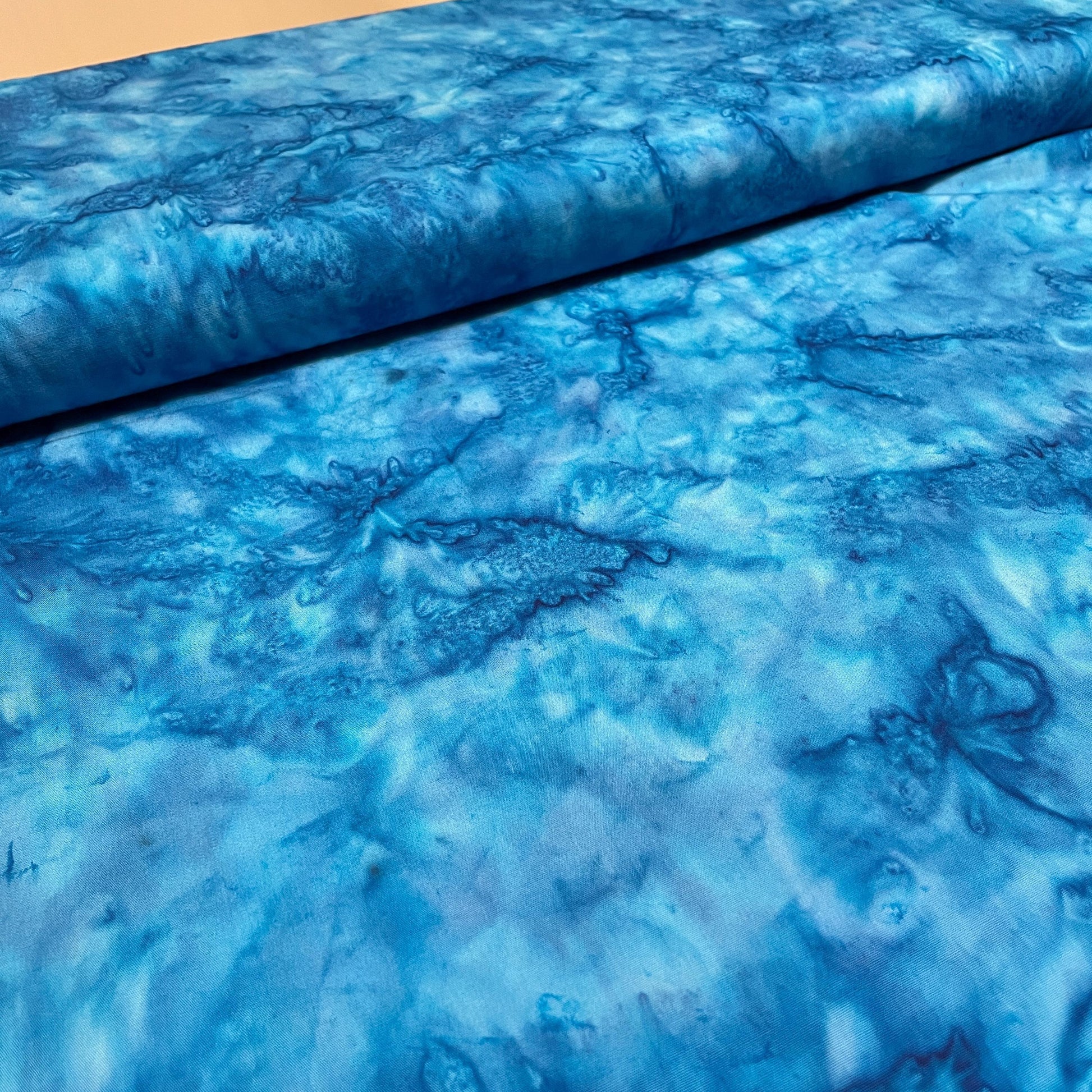 Hoffman Bali Batik Fabric - 1895-61 Turquoise - 100% Cotton - Watercolors