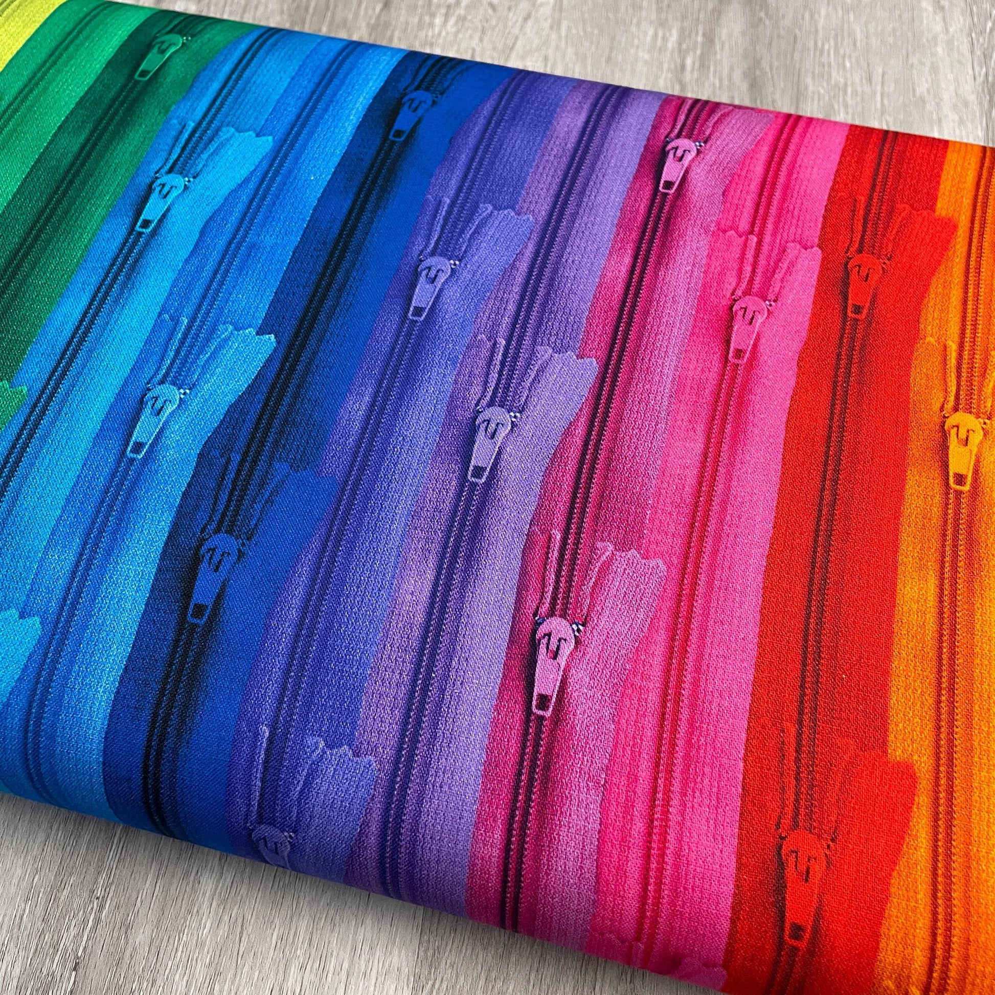 Ombre Sewing Supply Fabric - Timeless Treasures - 100% Cotton - Sewing Room Collection - Zipper Buttons