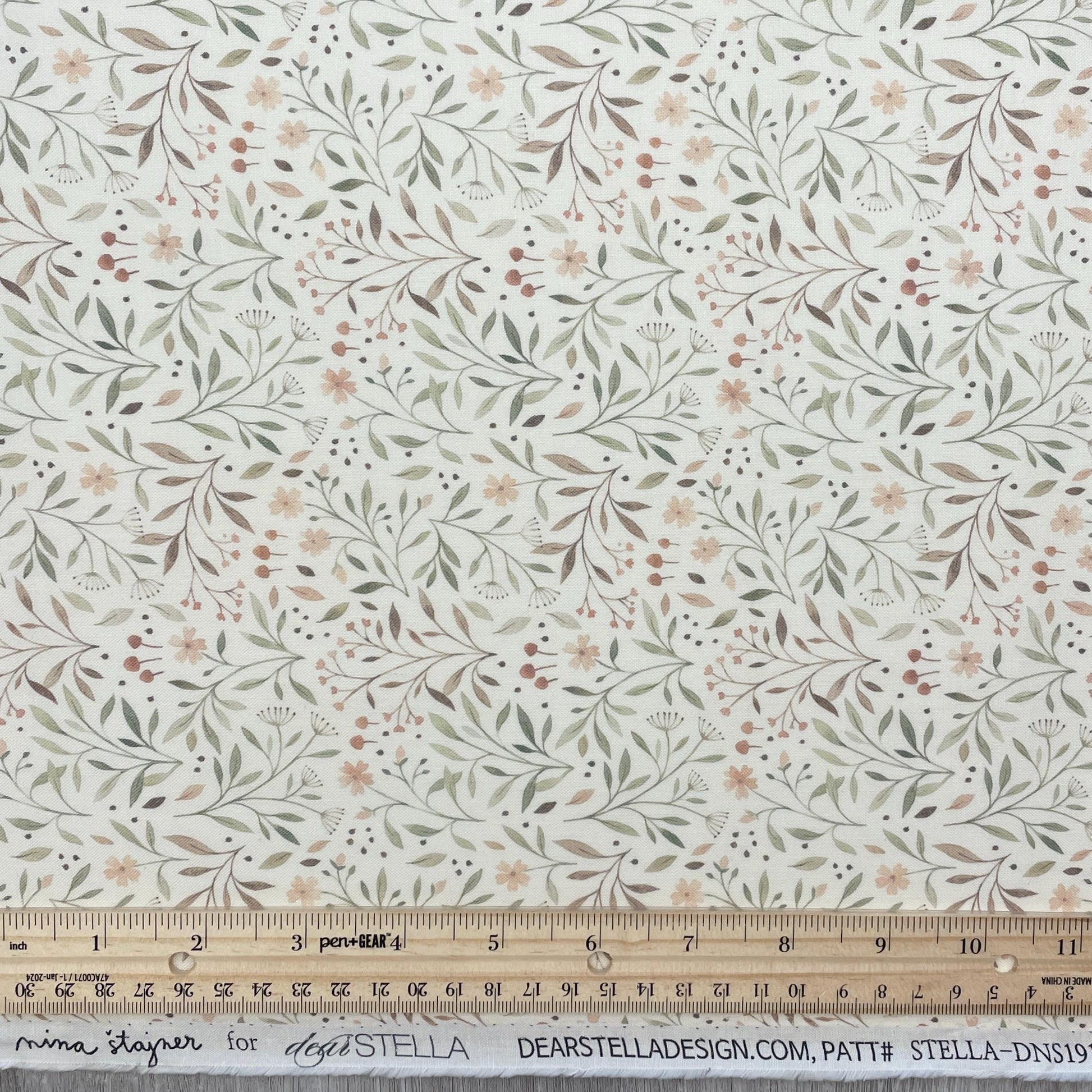 Dear Stella Leaves - Flora - Little Fawn & Friends - 100% Cotton Fabric - DNS1910 - Nature leaves foliage