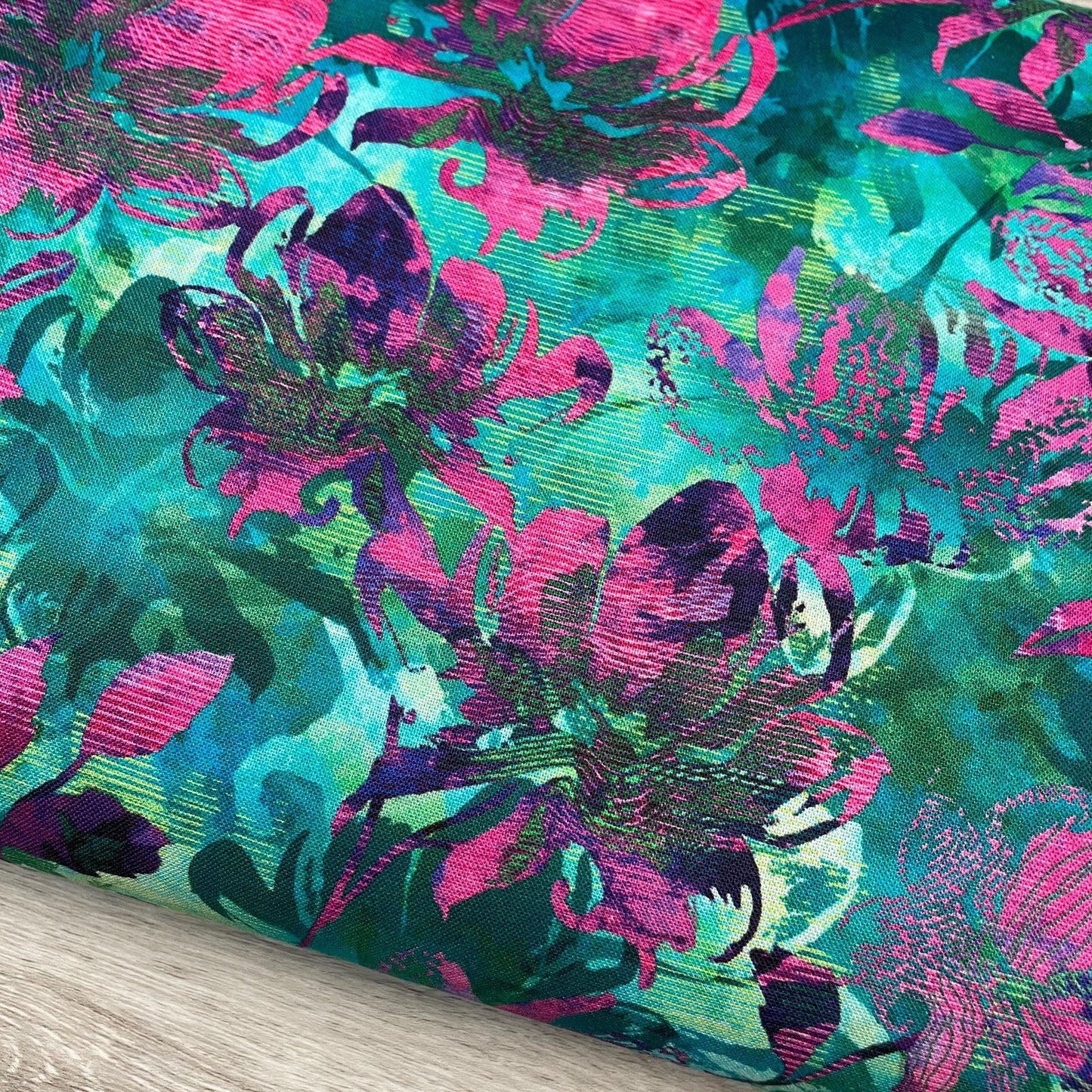 Orchid Fabric - SRKD-22122-30 FERN - Robert Kaufman