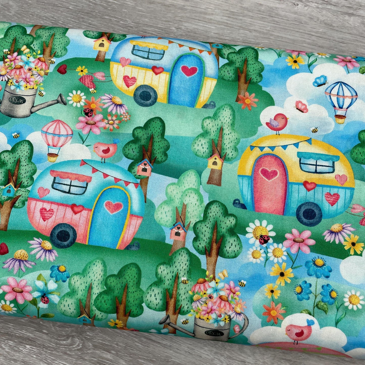 Camper fabric by the yard - Sunshine Days Scenic Multi - Benartex - 100% cotton - Sunshine Days