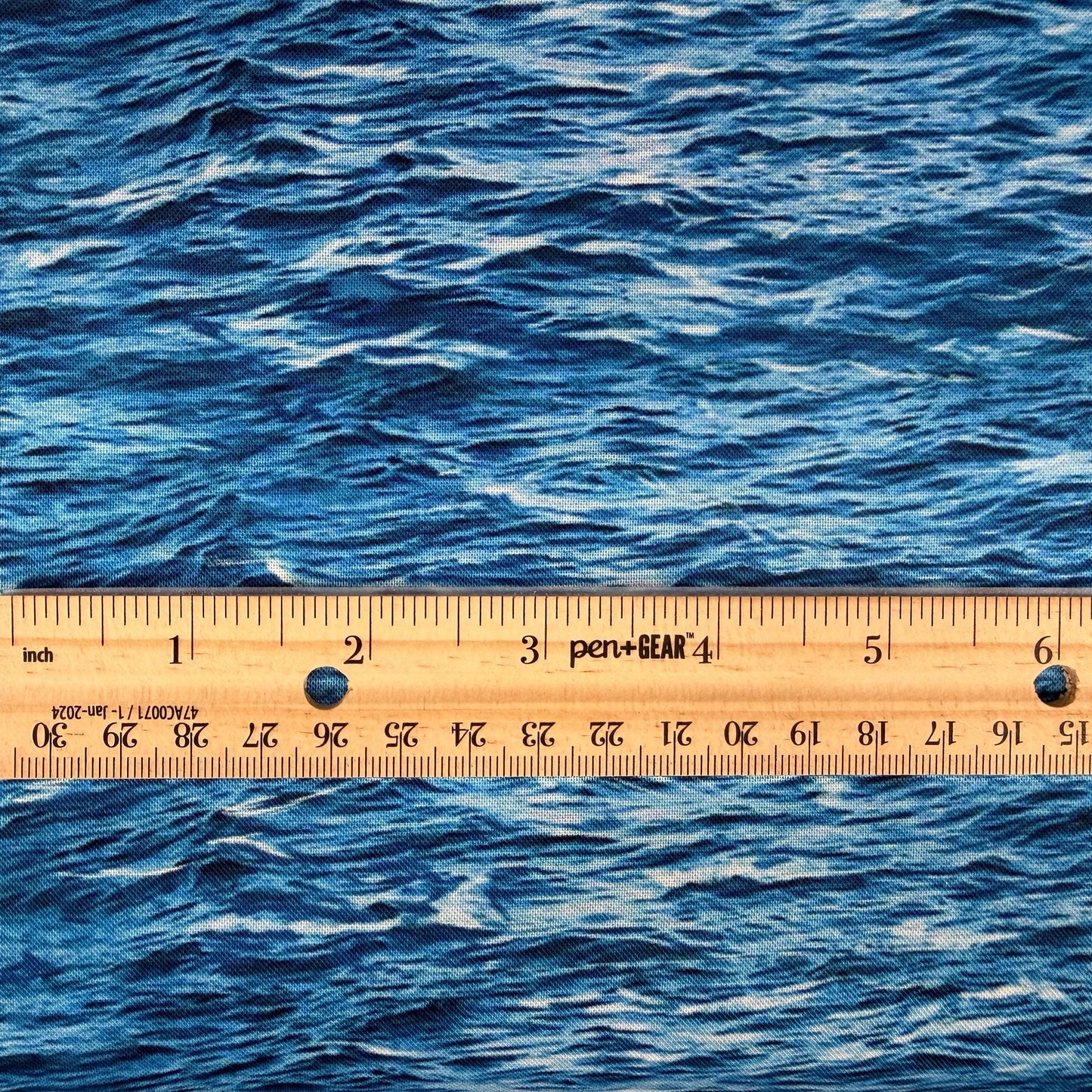 Water fabric - 100% Cotton - SEA-CD3767 - Timeless Treasures