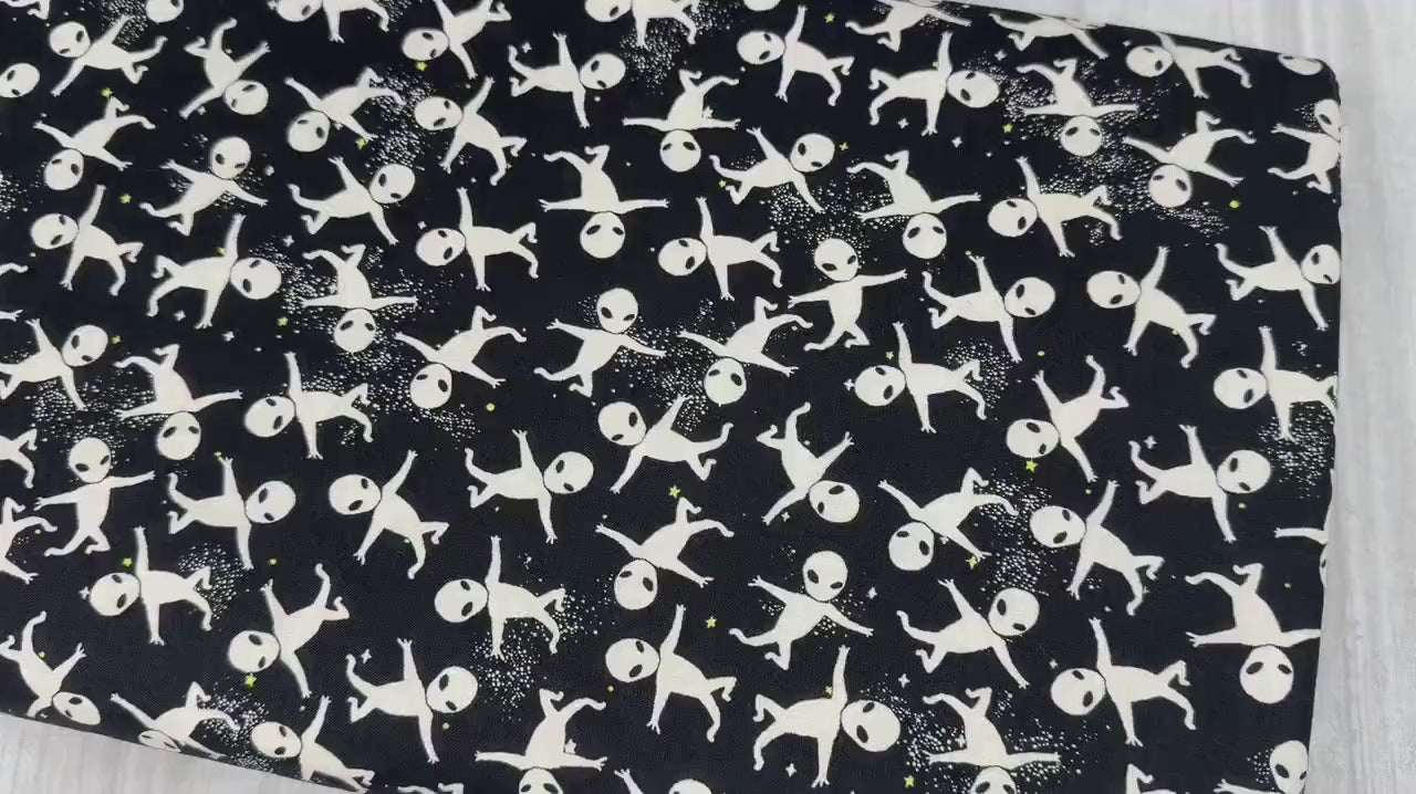 Space Alien Fabric - GLOW in the DARK - 100% Cotton - CG1164