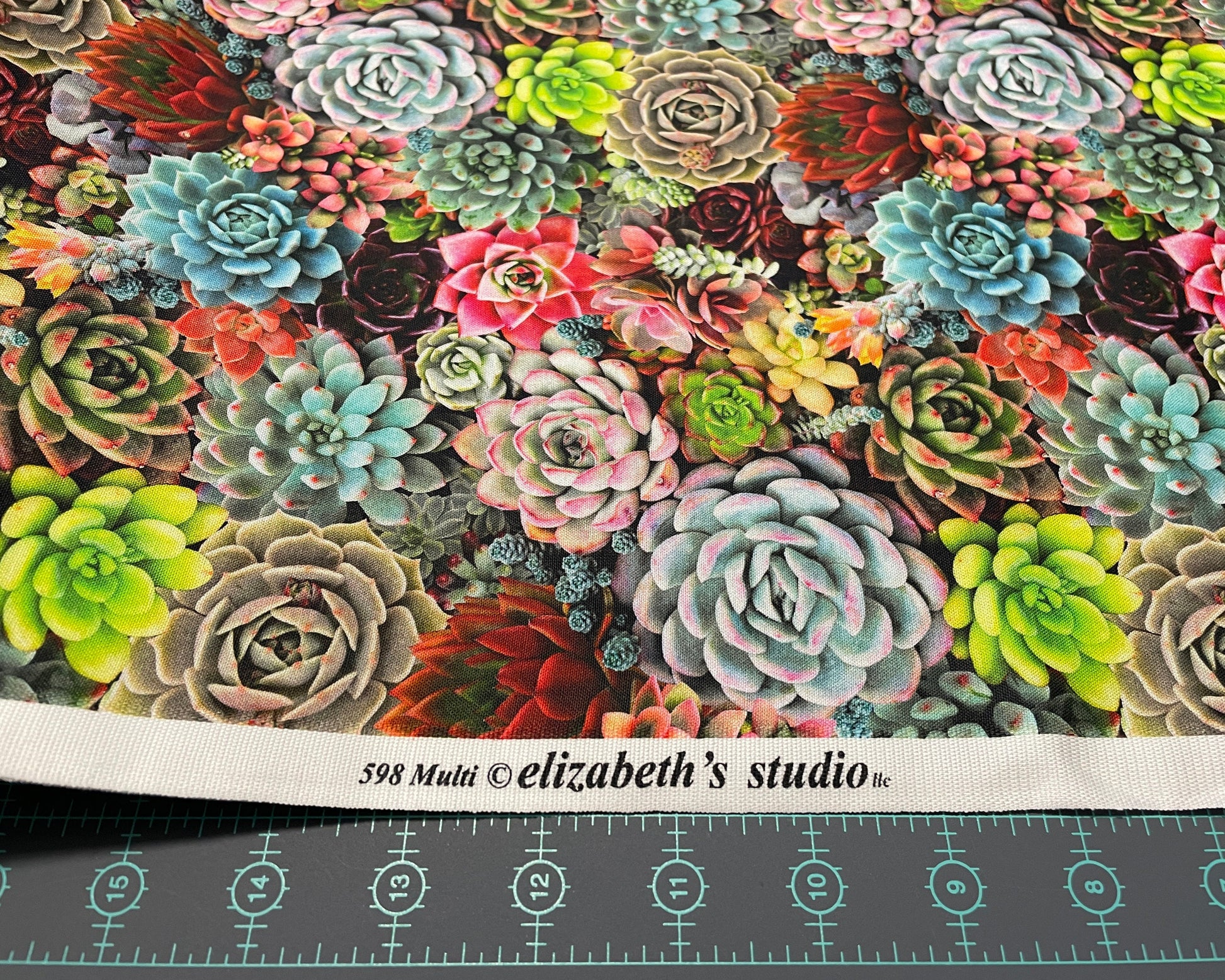 Succulent fabric by the yard - Elizabeth's Studio - 100% cotton - Succulent charm plant fabric plant material houseplants - SHIPS NEXT DAY