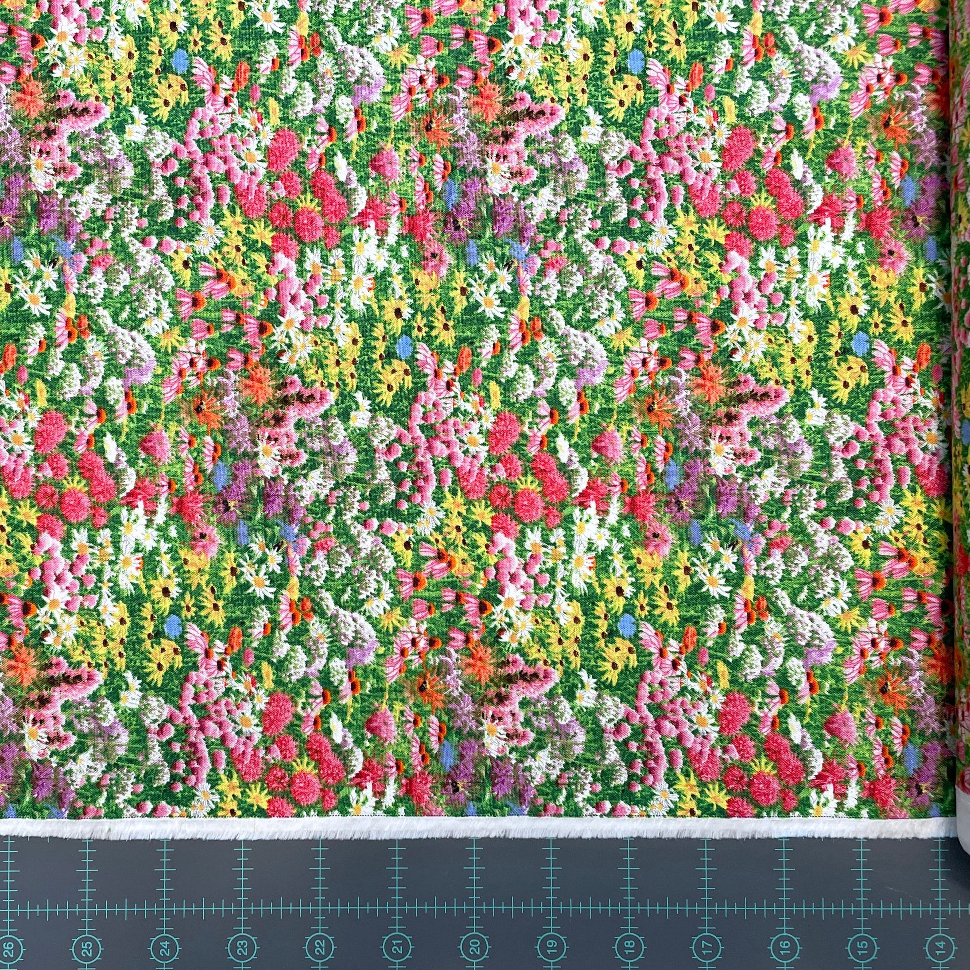 Wildflower Fabric - 100% cotton - Elizabeth's Studio